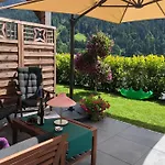 Alpenburg Bergparadies Apartamento