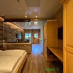 Apartamento Alpenburg Bergparadies Wald am Arlberg